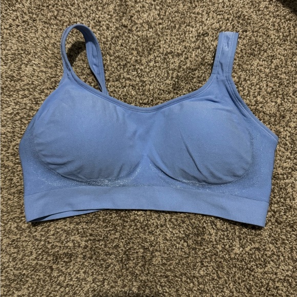 Bundle of Underoutfit bras - Picture 7 of 7